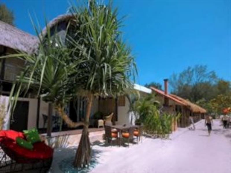 Hotel Mojo Gili Meno