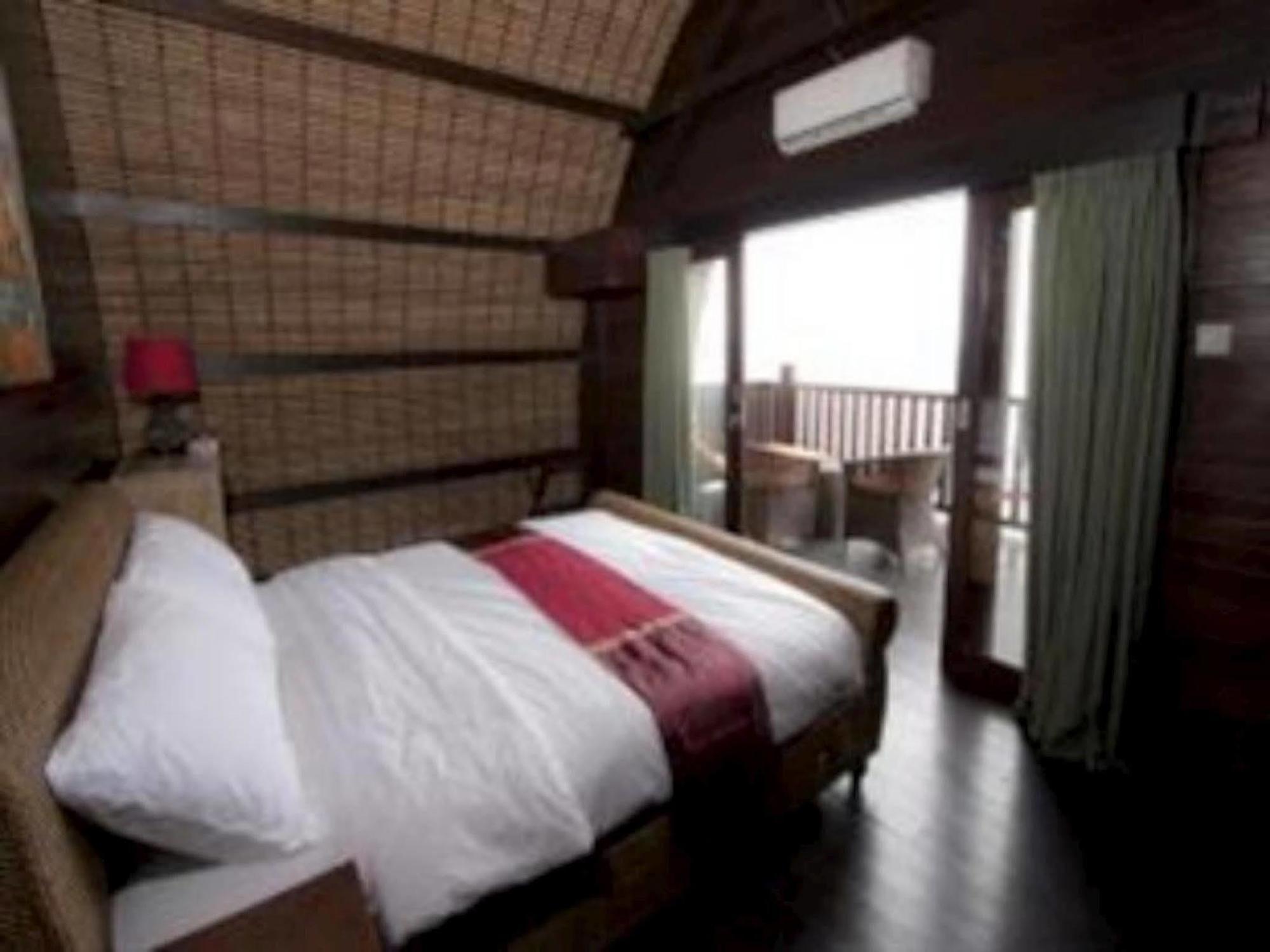 Hotel Mojo Gili Meno