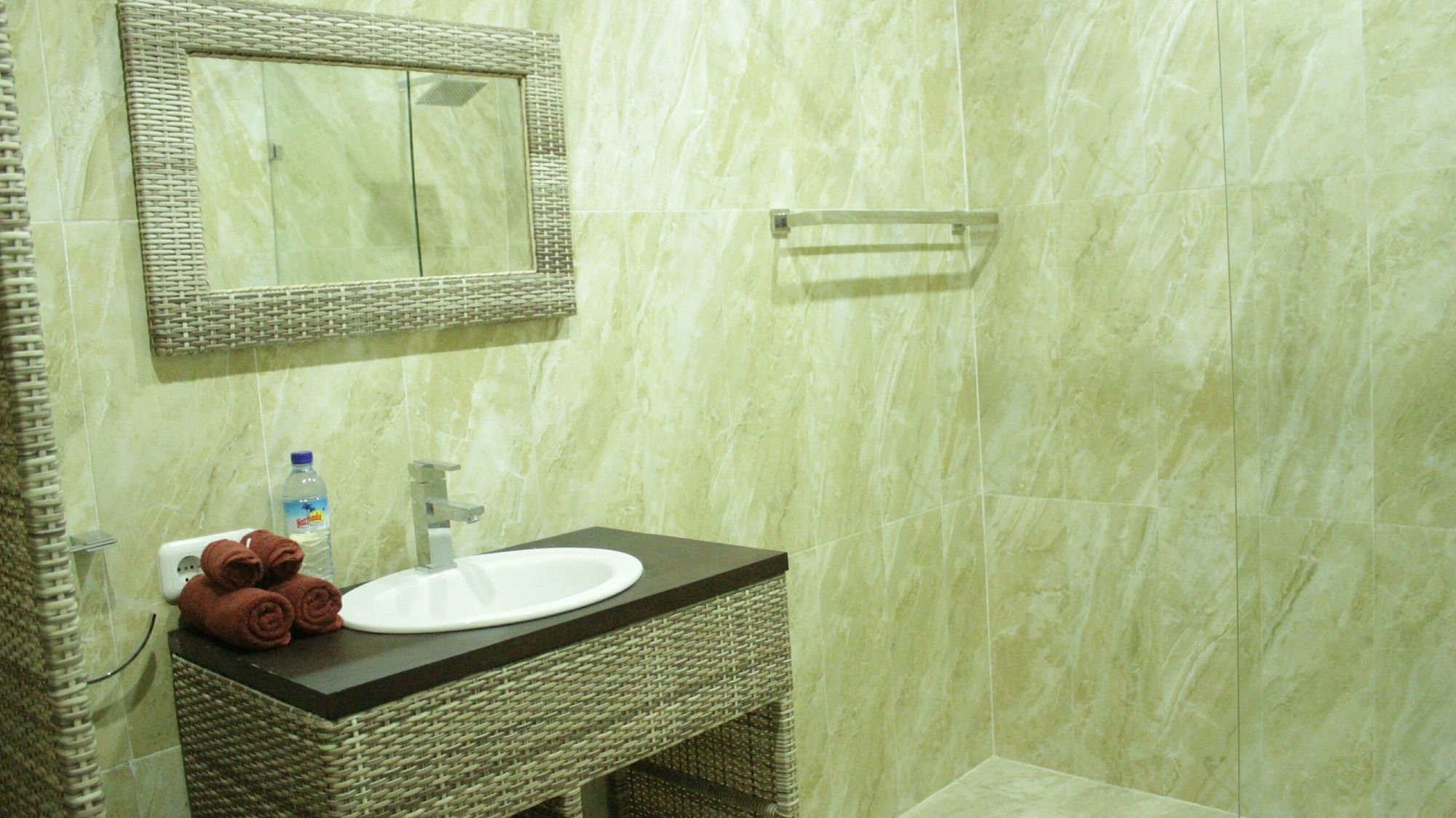 Hotel Mojo 3*